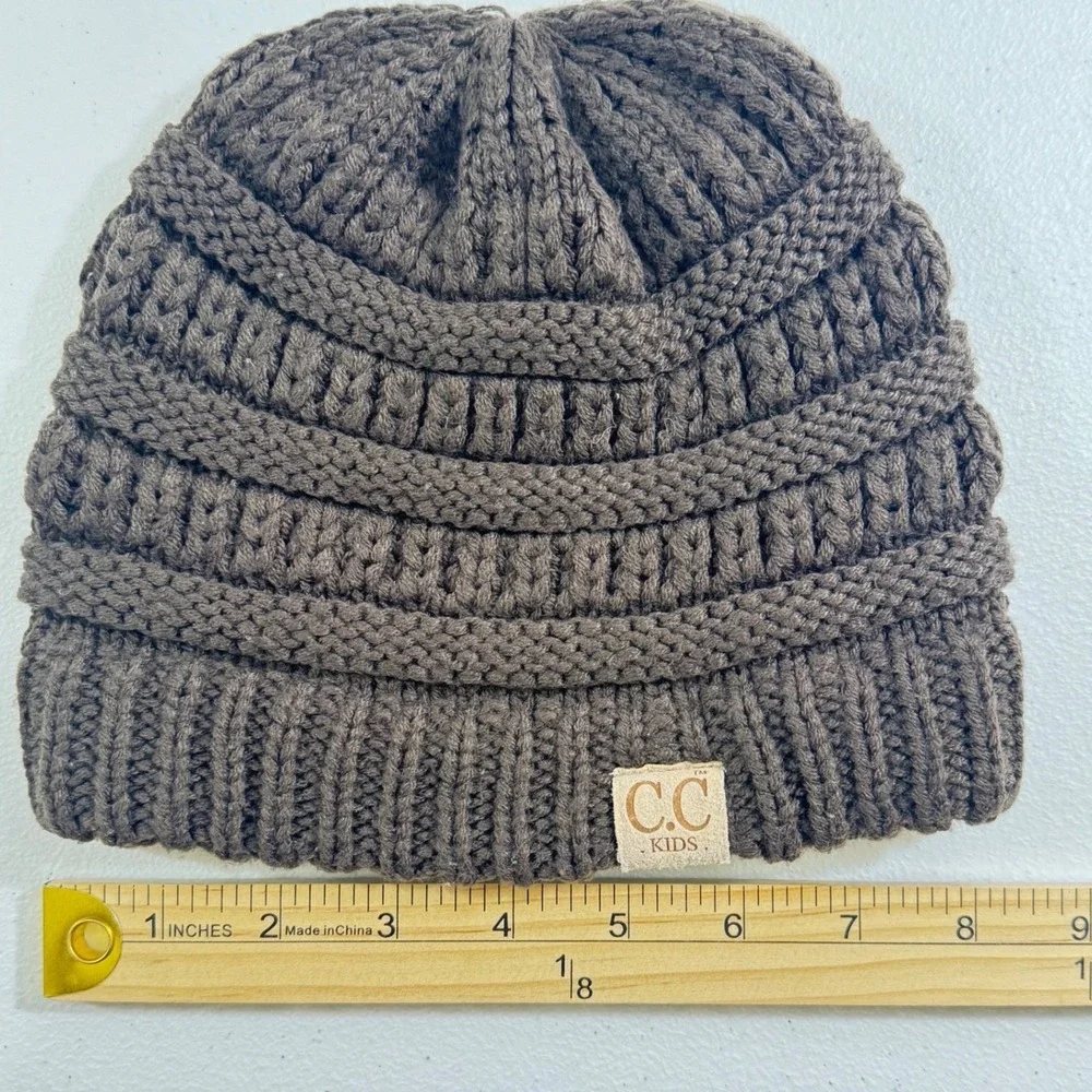 CC Kids Beanie Hat Brown Ribbed Knit Acrylic C.C. Exclusives Toddler Winter Warm